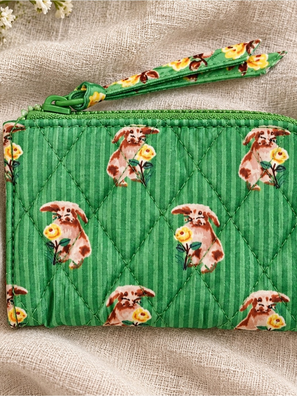 Vera Bradley Green Bunnies Zip Pouch Limited run New
